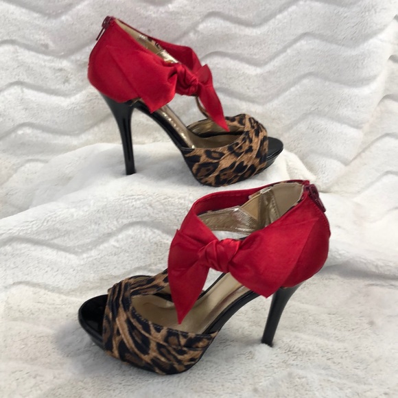 Olsenboye Shoes - Olsenboye high heels